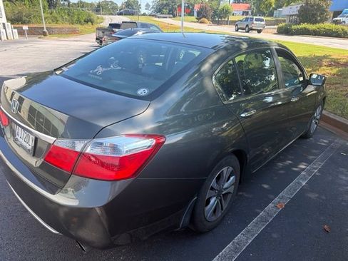 Used 2014 Honda Accord LX image 2