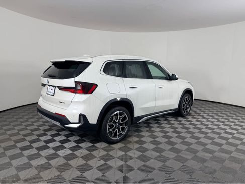 New 2026 BMW X1 xDrive28i w/ Convenience Package image 4