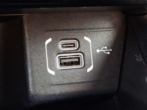 Certified 2024 Jeep Compass Latitude AWD/4WD image 25