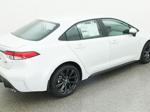 New 2026 Toyota Corolla SE FWD image 18