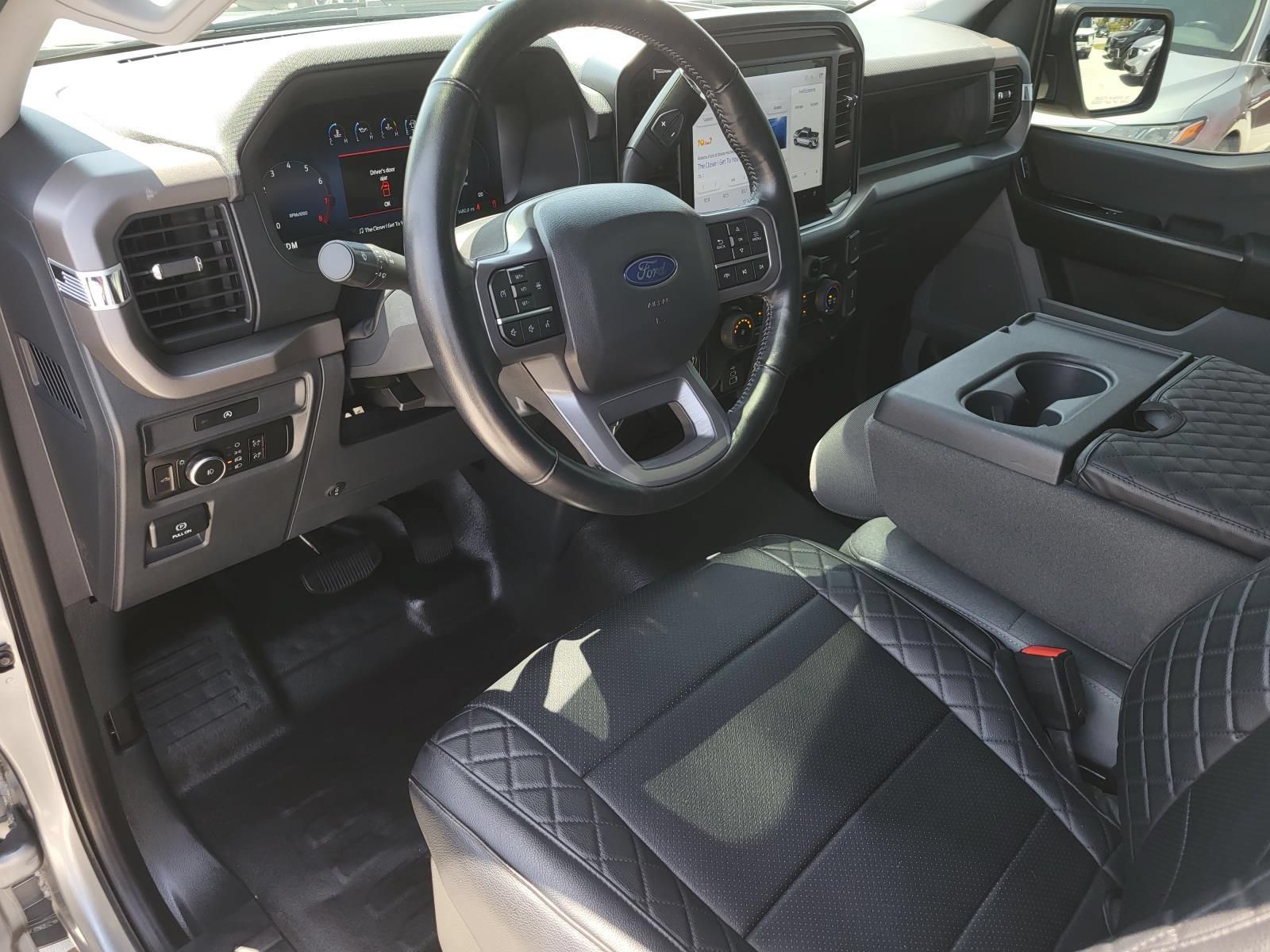 Used 2025 Ford F150 XL w/ Equipment Group 103A High AWD/4WD image 17