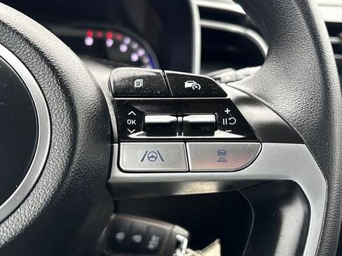 Used 2023 Hyundai Tucson SE image 20