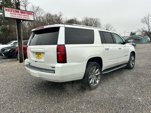 Used 2018 Chevrolet Suburban Premier image 2