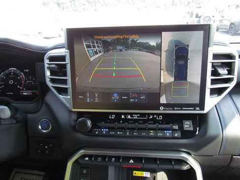 Used 2023 Toyota Sequoia Platinum AWD/4WD image 23