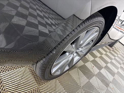 Used 2025 MAZDA MAZDA3 s image 32