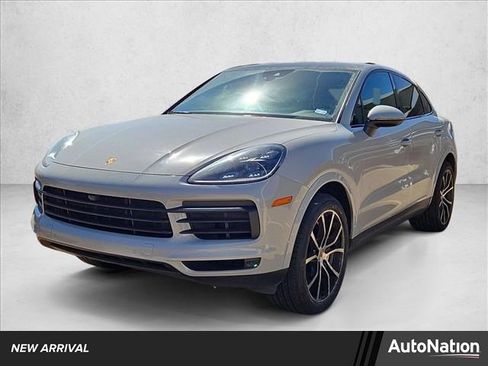 Used 2021 Porsche Cayenne Coupe image 1