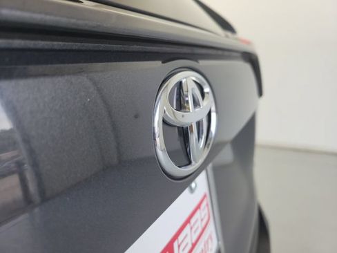 Used 2023 Toyota RAV4 LE FWD image 10