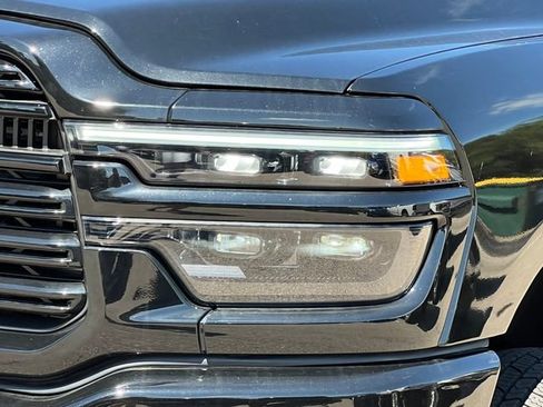 Used 2025 RAM 3500 Laramie AWD/4WD image 49