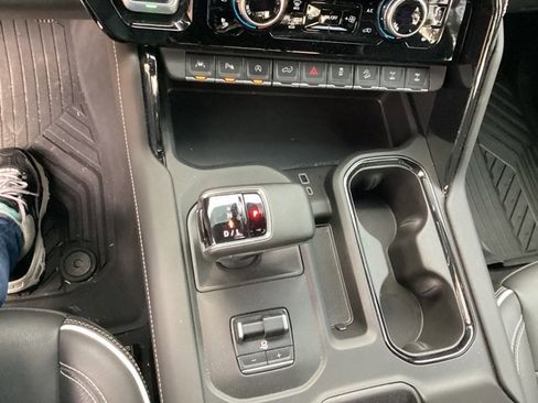 Used 2024 GMC Sierra 1500 AT4X w/ AT4X AEV Edition image 20