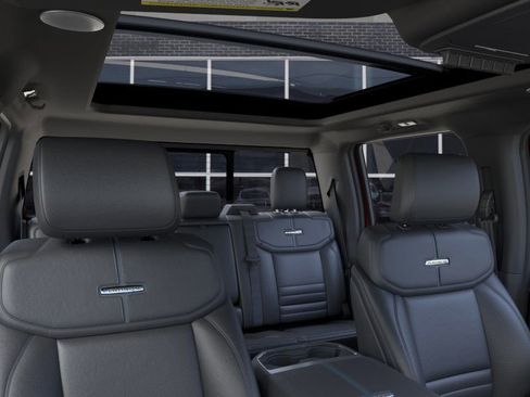 New 2025 Ford F250 Platinum image 22