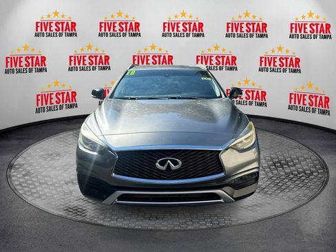 Used 2018 INFINITI QX30 Premium w/ Cargo Package image 2