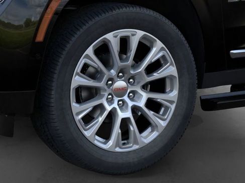 New 2026 GMC Yukon Denali w/ Denali Reserve Package AWD/4WD image 9