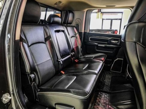 Used 2019 RAM 2500 Laramie image 35