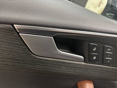 Used 2018 Audi A4 2.0T Premium Plus w/ Premium Plus Package AWD/4WD image 12