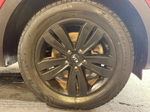 Used 2019 Kia Sportage LX AWD/4WD image 26