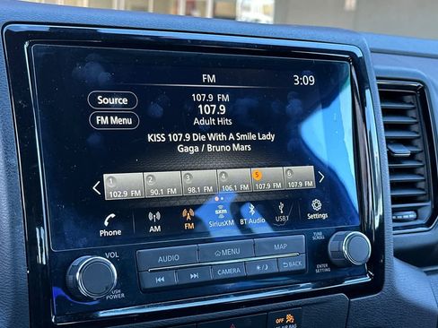 Used 2023 Nissan Frontier PRO-4X w/ Pro Convenience Package image 19