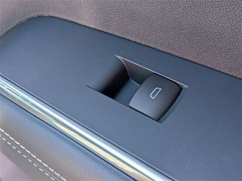 New 2026 GMC Acadia Elevation w/ Elevation Premium Package image 38