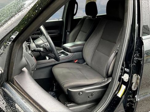 Used 2025 Dodge Durango GT AWD/4WD image 23