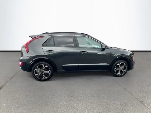 Certified 2025 Kia Niro EX Touring FWD image 8