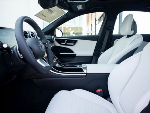 Used 2024 Mercedes-Benz C 300 4MATIC Sedan image 26