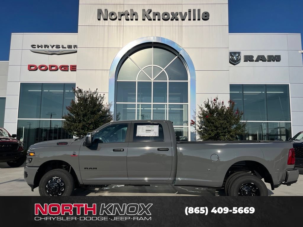 New 2027 RAM 3500 Big Horn AWD/4WD image 2