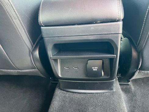 Used 2021 Ford Ranger Lariat w/ Tremor Off-Road Package image 17