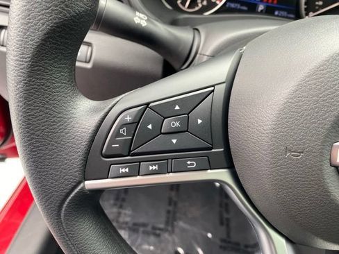 Used 2023 Nissan Altima 2.5 SV AWD/4WD image 18