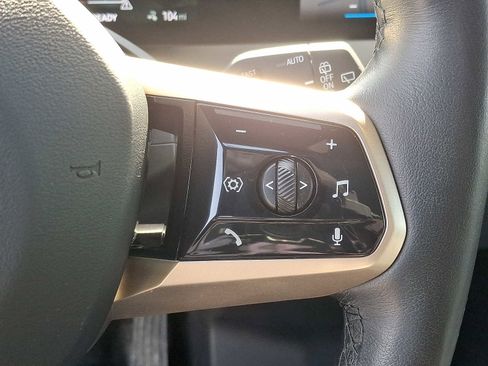 Used 2024 BMW iX xDrive50 w/ Premium Package image 23