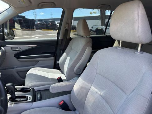 Used 2016 Honda Pilot EX image 10