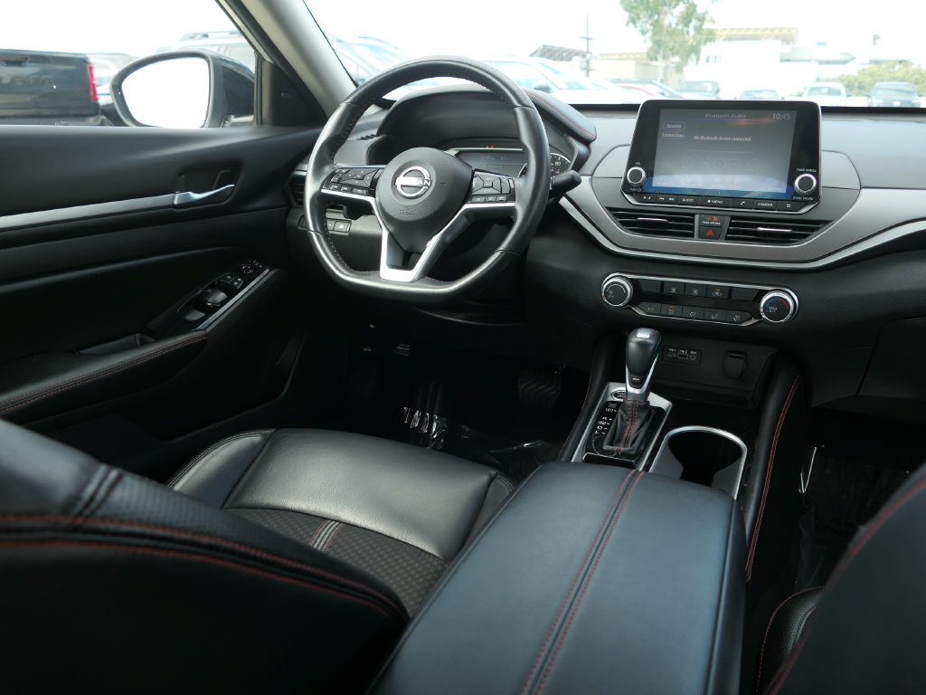 Used 2024 Nissan Altima 2.5 SR FWD image 23