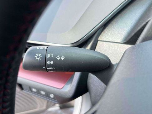 Certified 2023 Toyota Prius Prime FWD image 17