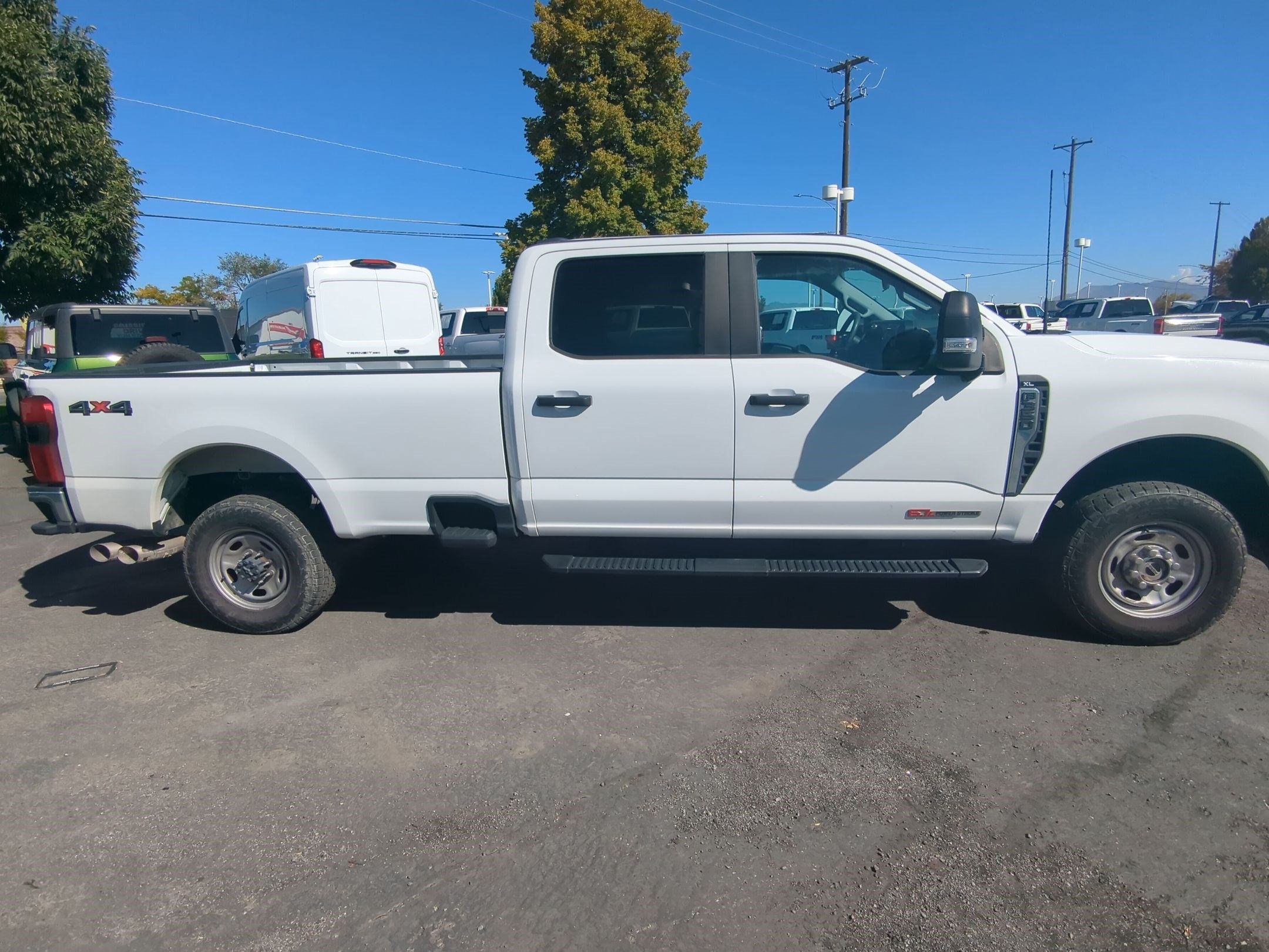Used 2023 Ford F350 XL AWD/4WD image 2