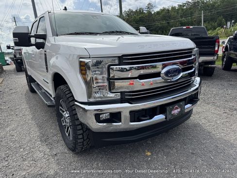 Used 2019 Ford F250 Lariat w/ Lariat Ultimate Package AWD/4WD image 5