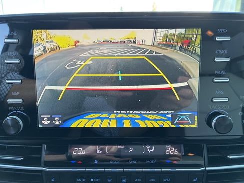 Used 2021 Toyota Sienna XSE image 13