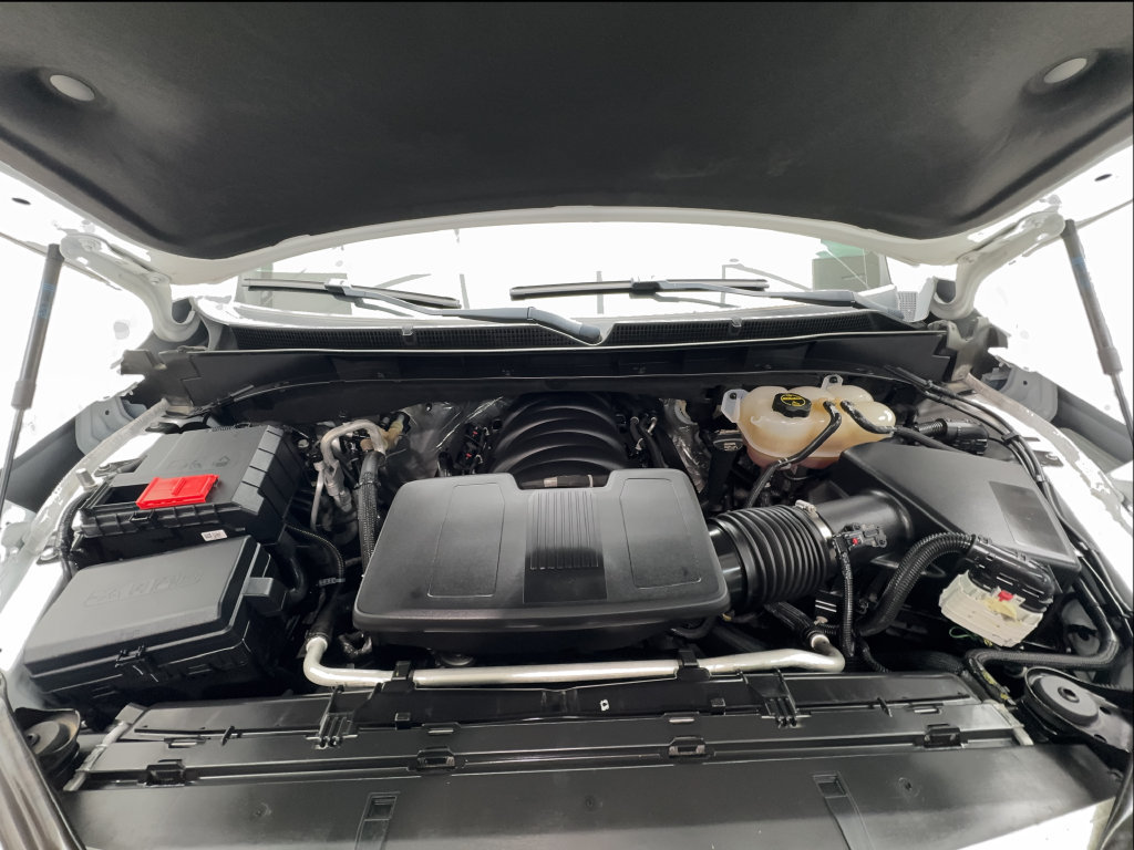 Used 2024 GMC Yukon SLT RWD image 19