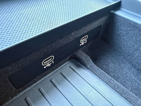 Certified 2024 Audi RS Q8 4.0T w/ Black Optic Package image 52