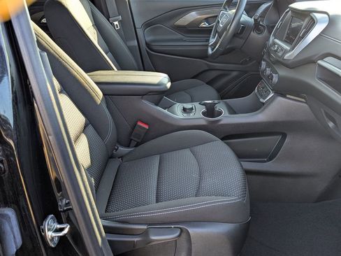 Used 2024 GMC Terrain SLE w/ Driver Convenience Package image 26