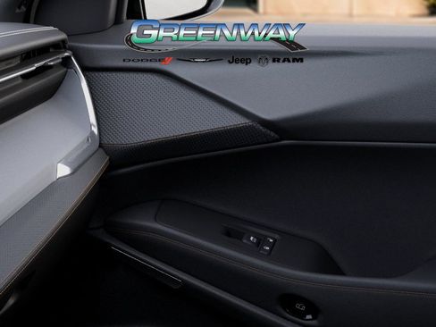 New 2026 Jeep Cherokee Limited AWD/4WD image 25