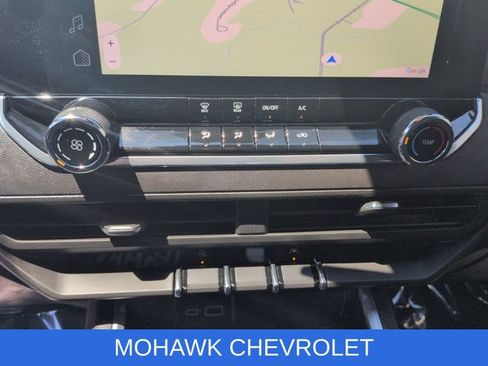 Certified 2023 Chevrolet Colorado Trail Boss w/ Advanced Trailering Package AWD/4WD image 18