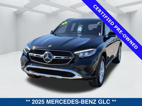 Used 2025 Mercedes-Benz GLC 300 image 7