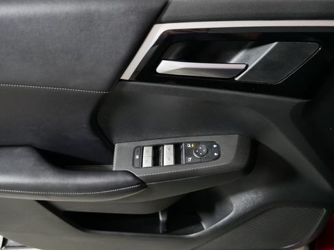 Used 2022 Mitsubishi Outlander SE AWD/4WD image 19