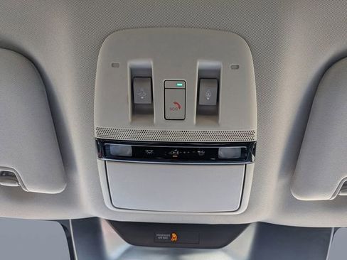 Used 2025 Nissan Murano SL image 28