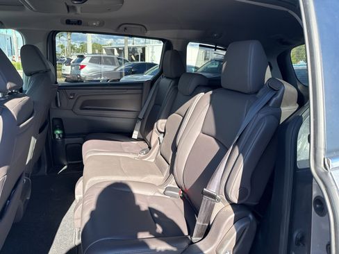 Used 2020 Honda Odyssey Touring image 9