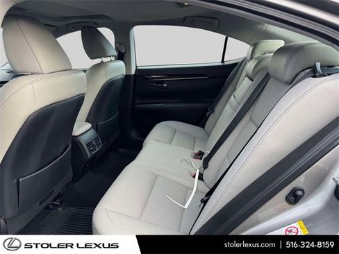 Used 2018 Lexus ES 350 w/ Navigation System Package image 15