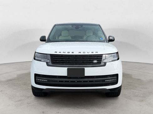 Certified 2025 Land Rover Range Rover SE AWD/4WD image 8