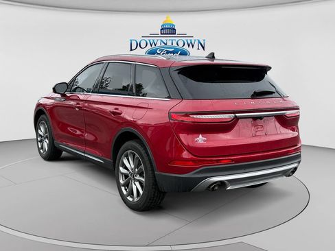 Used 2022 Lincoln Corsair AWD w/ Premium Package image 5