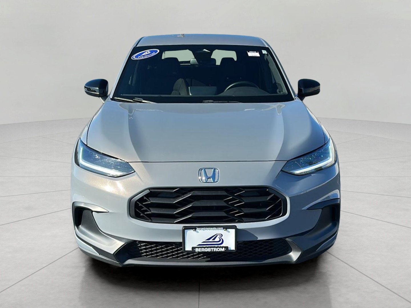 Used 2023 Honda HR-V Sport image 2