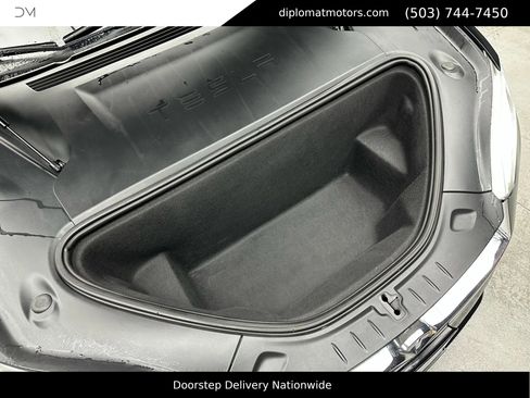 Used 2020 Tesla Model S Performance image 43