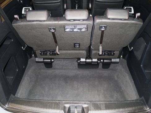 Used 2024 Honda Odyssey Sport image 90