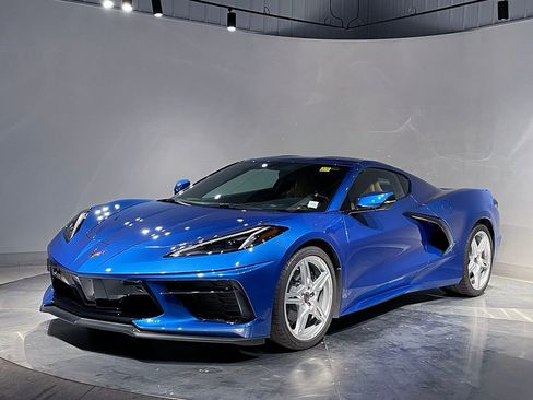 Used 2023 Chevrolet Corvette Stingray Preferred Cpe w/ 2LT RWD image 2